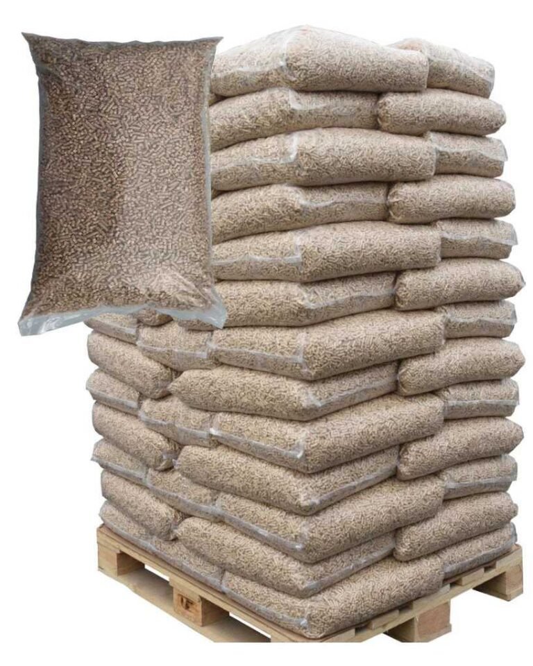Wood pellets bedding for horses Wood Pellets in transparent bags for sale