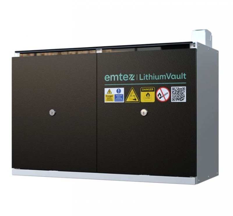 LithiumVault Cabinet CH-L8PGK with Charging